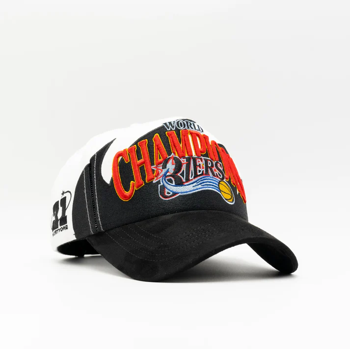 31 HATS "WORLD CHAMPIONS" - Image 3